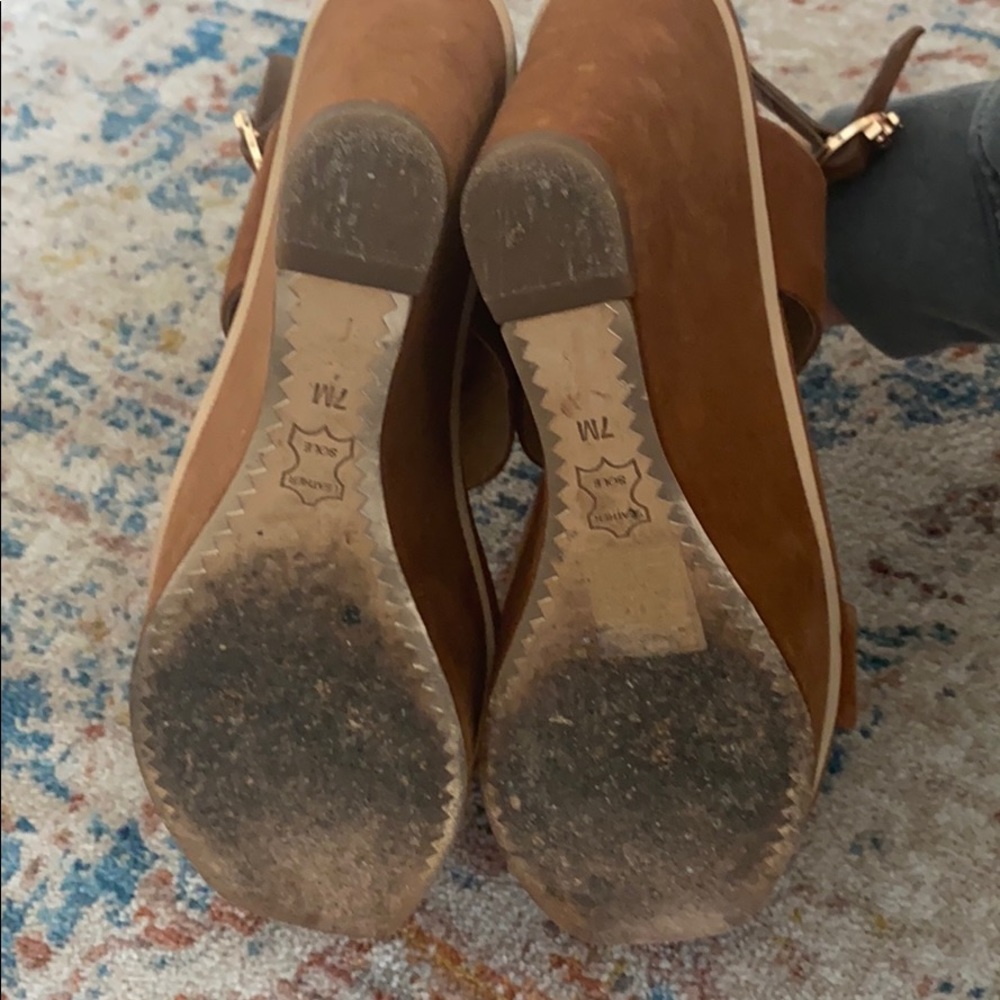 GUC Tory Burch Heels - Picture 4 of 4